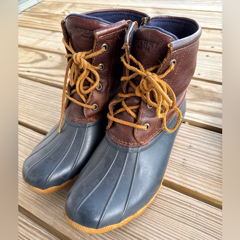 Women’s Sperry Top-sider Port Duck Boots | Navy, Brown | Women’s 9 - Picture 2 of 4
